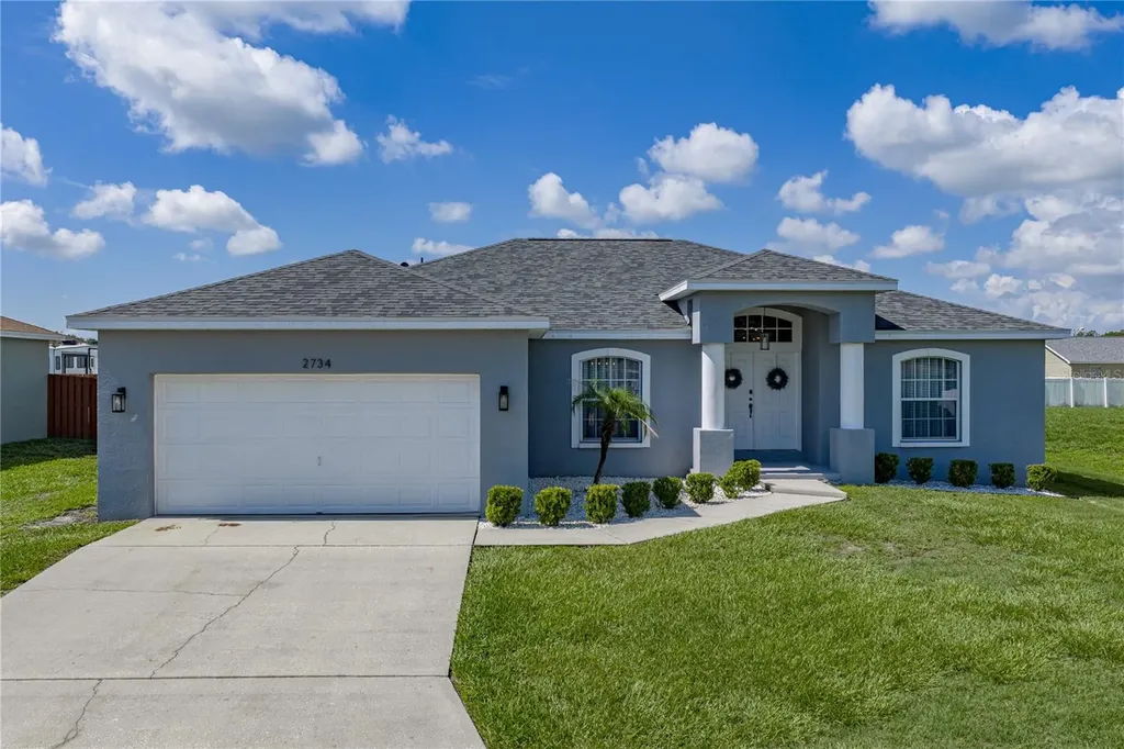 2734 Stonewood Drive Lakeland FL 33810