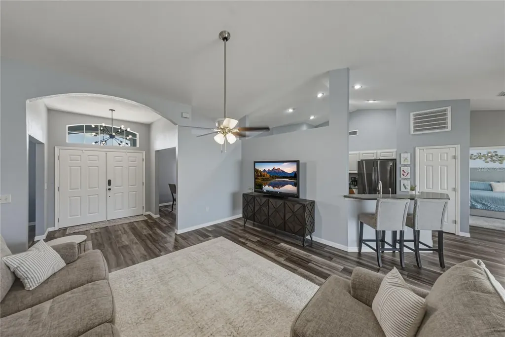 2734 Stonewood Drive Lakeland FL 33810