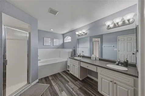 2734 Stonewood Drive Lakeland FL 33810