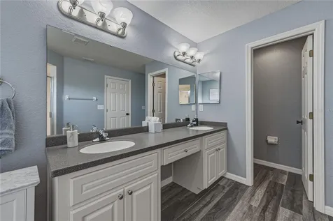 2734 Stonewood Drive Lakeland FL 33810