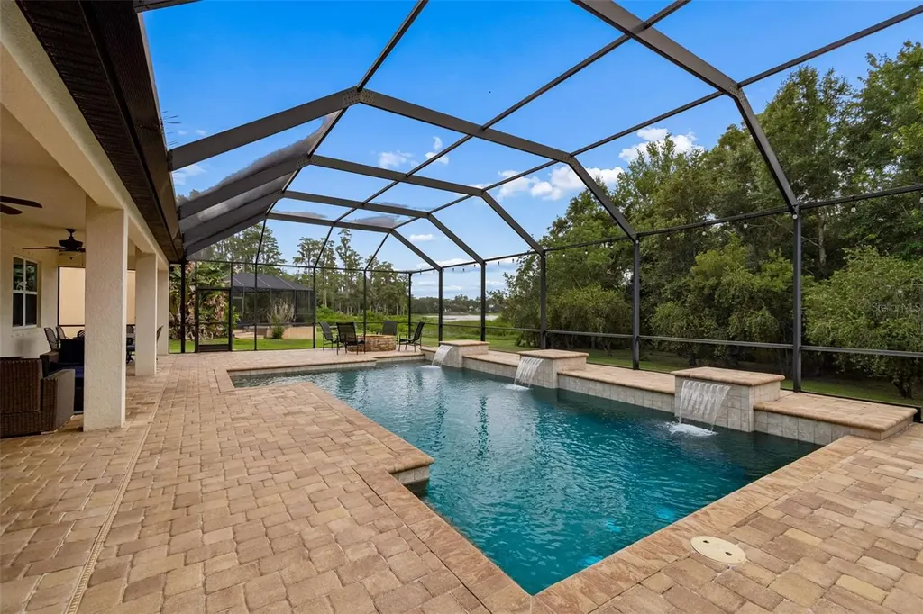 1804 Bella Casa Court Tampa FL 33618