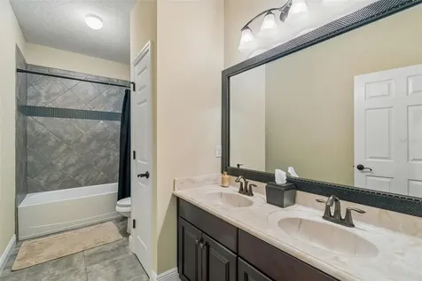 1804 Bella Casa Court Tampa FL 33618