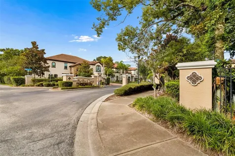 1804 Bella Casa Court Tampa FL 33618