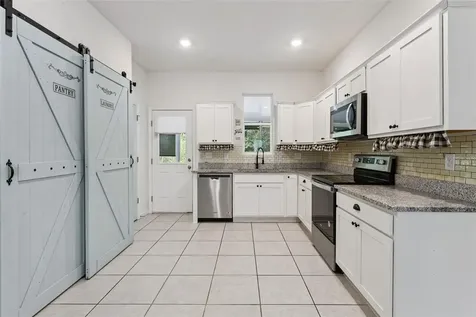 2059 Cades Cove Way Deland FL 32720