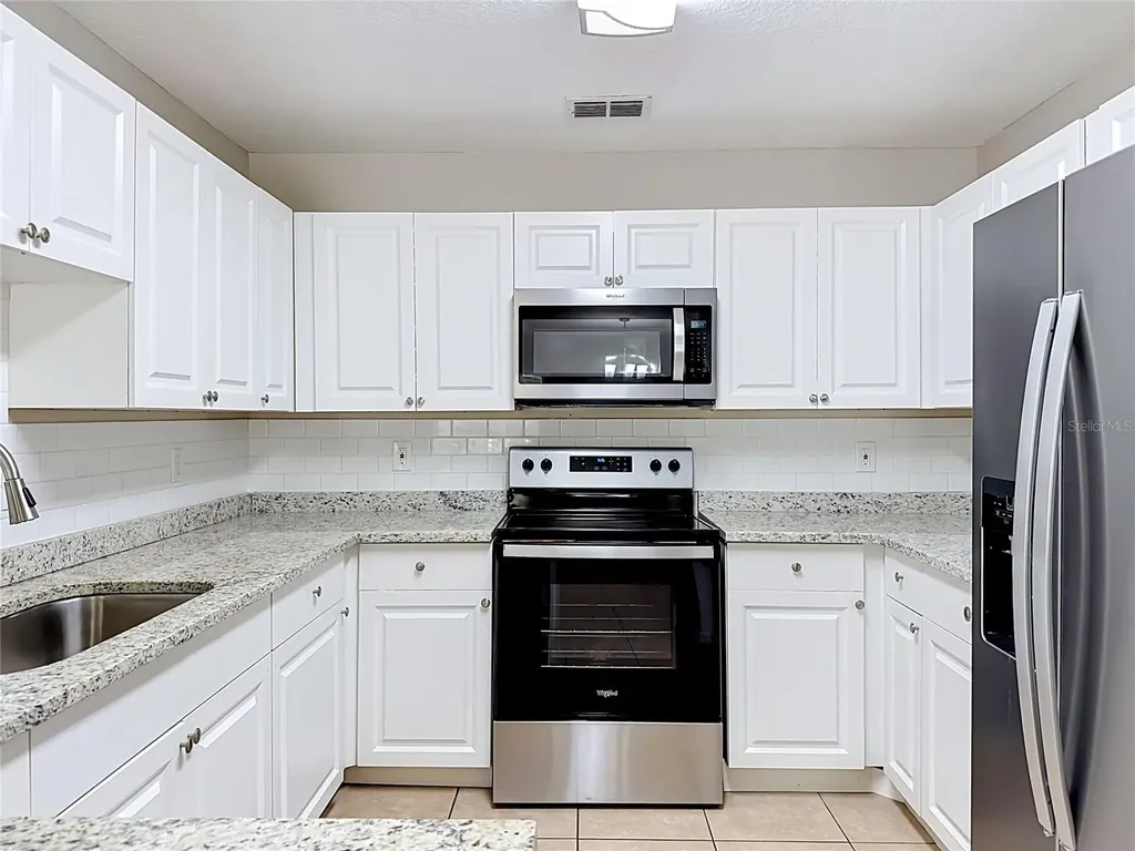 1308 Casa Bonita Avenue Ruskin FL 33570