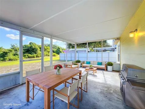 1308 Casa Bonita Avenue Ruskin FL 33570