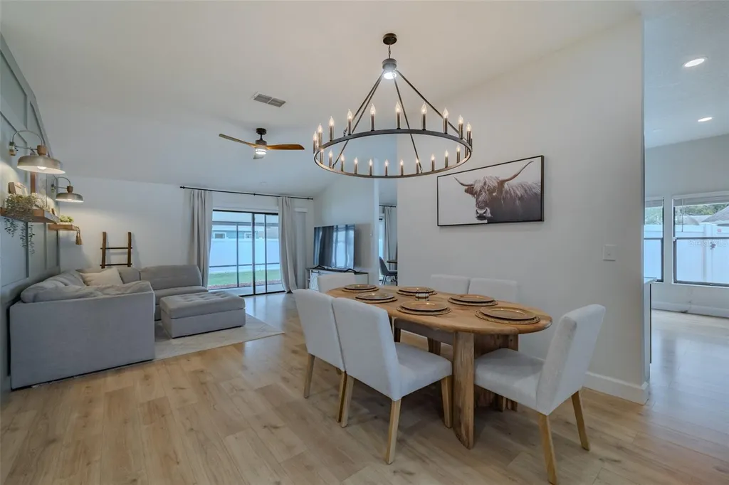 304 Scarlet Oak Court Seffner FL 33584