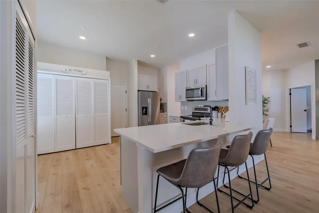 304 Scarlet Oak Court Seffner FL 33584