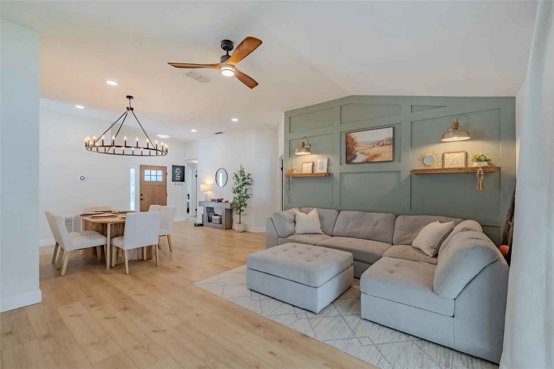304 Scarlet Oak Court Seffner FL 33584