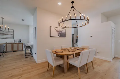 304 Scarlet Oak Court Seffner FL 33584