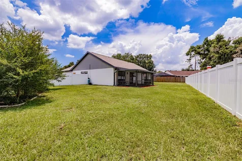 304 Scarlet Oak Court Seffner FL 33584
