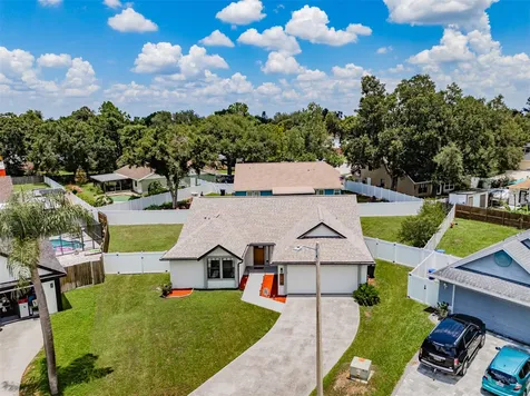 304 Scarlet Oak Court Seffner FL 33584