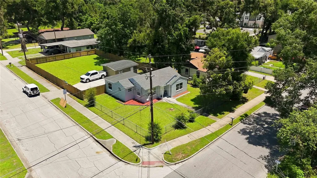 809 Columbia Street Orlando FL 32805