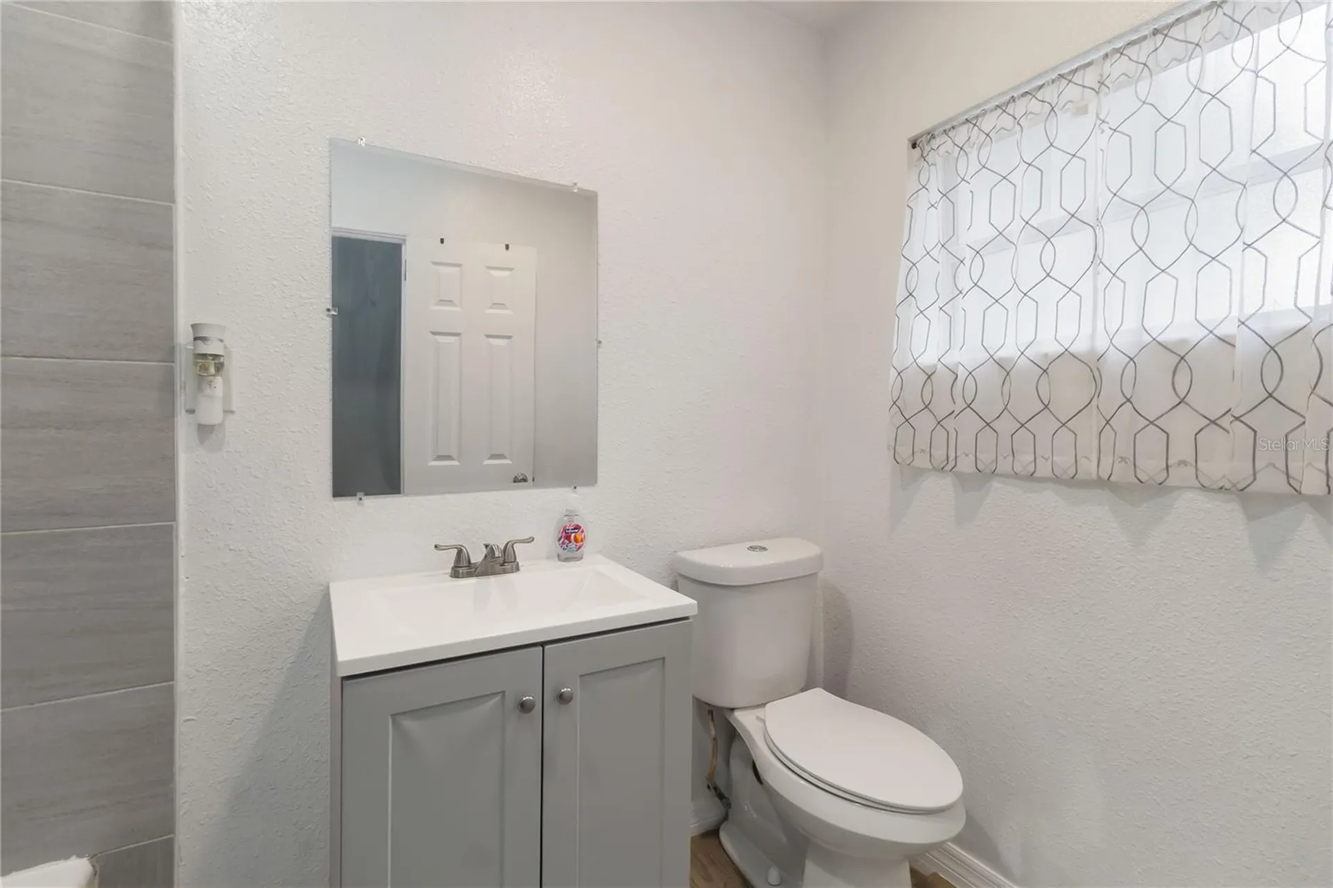 809 Columbia Street Orlando FL 32805