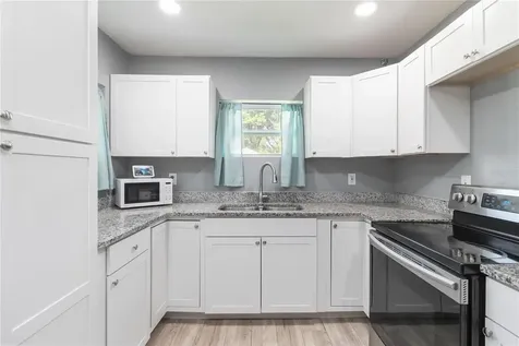 809 Columbia Street Orlando FL 32805