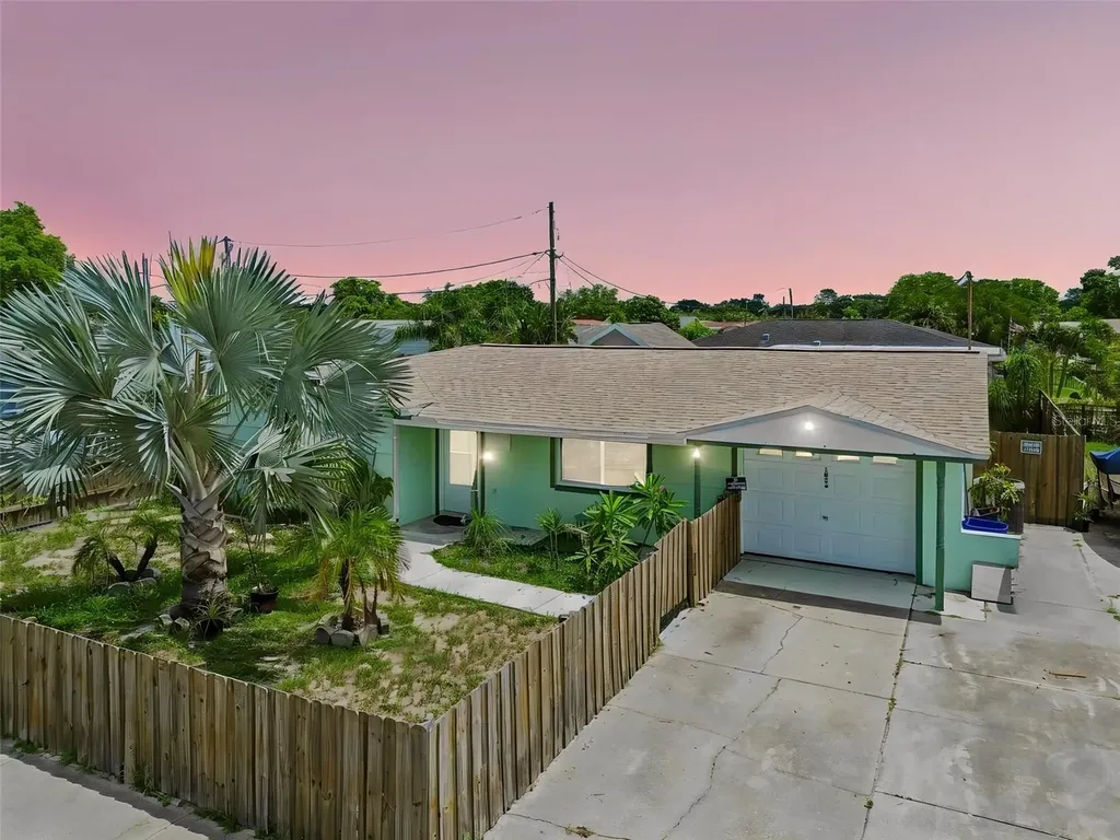 1056 Tamarac Drive Holiday FL 34690
