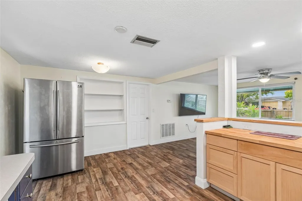 1056 Tamarac Drive Holiday FL 34690