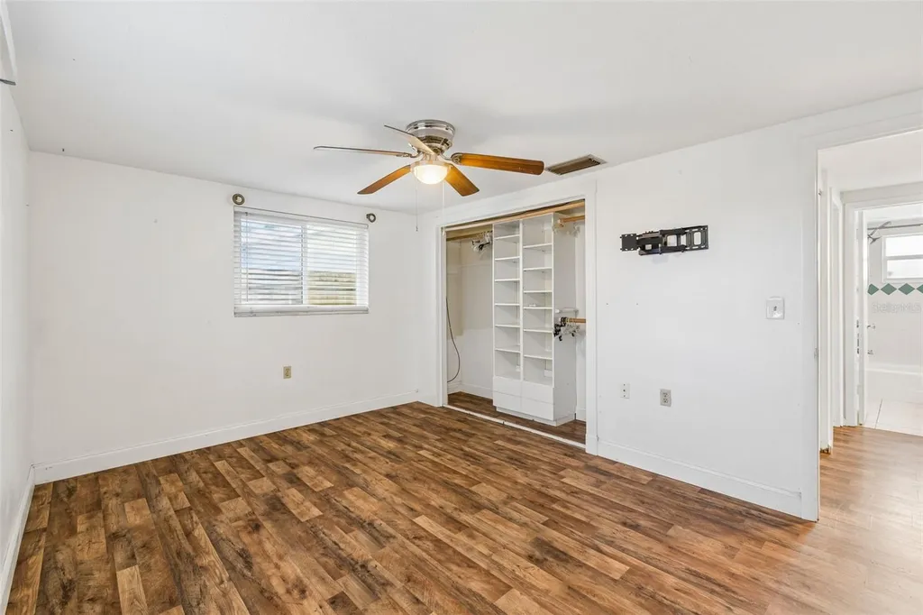 1056 Tamarac Drive Holiday FL 34690
