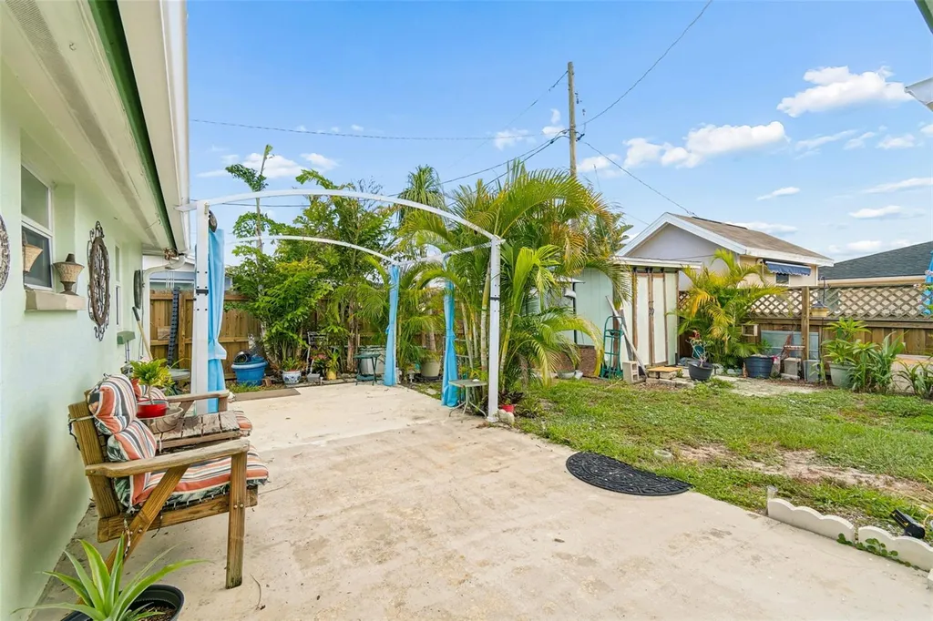1056 Tamarac Drive Holiday FL 34690