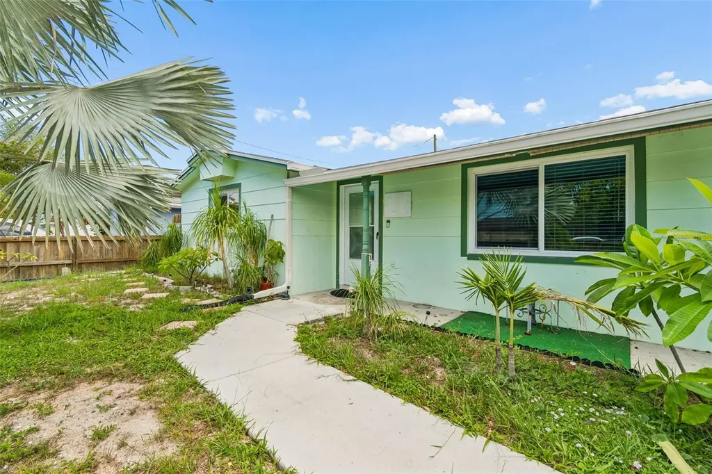 1056 Tamarac Drive Holiday FL 34690