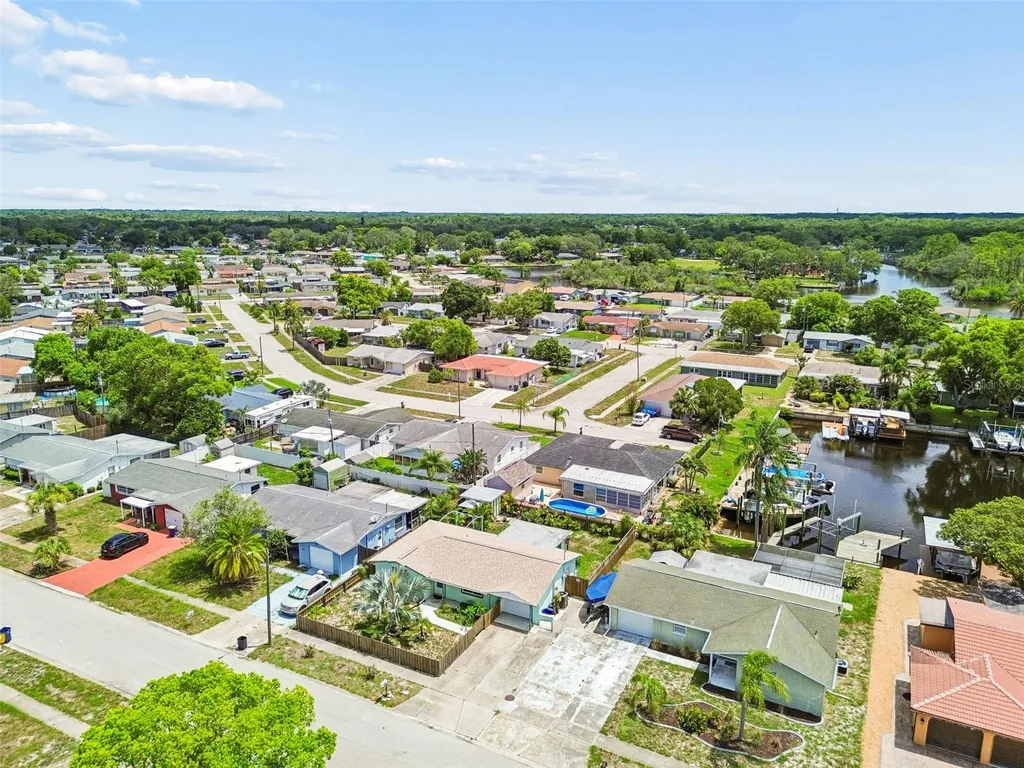 1056 Tamarac Drive Holiday FL 34690
