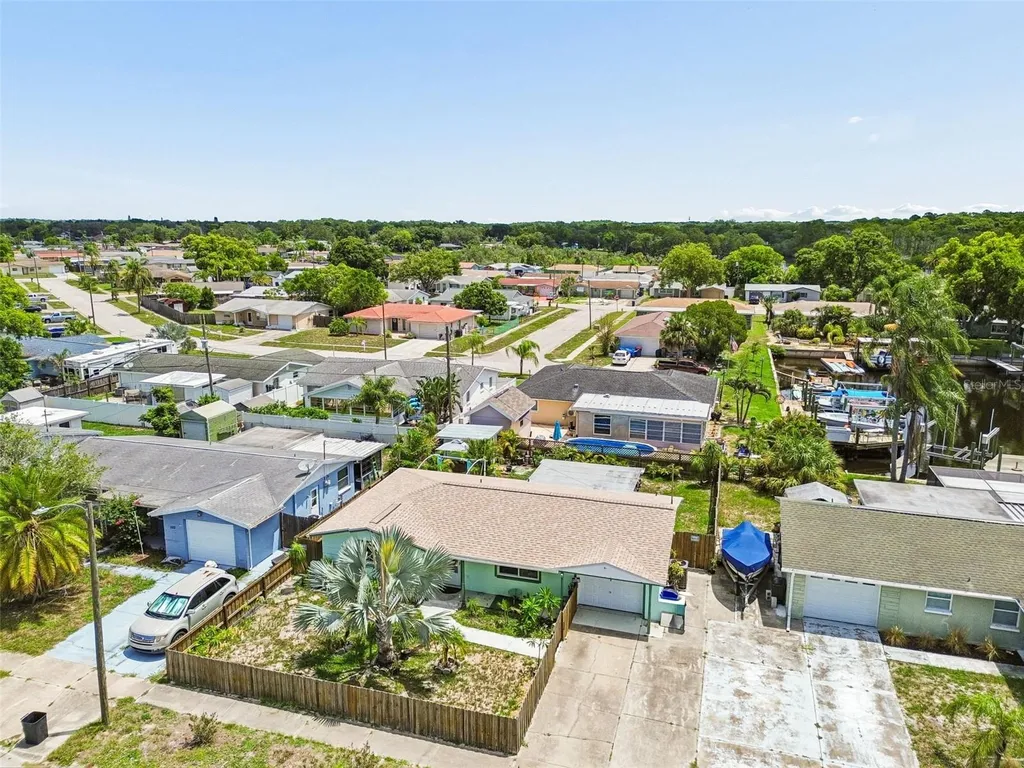1056 Tamarac Drive Holiday FL 34690