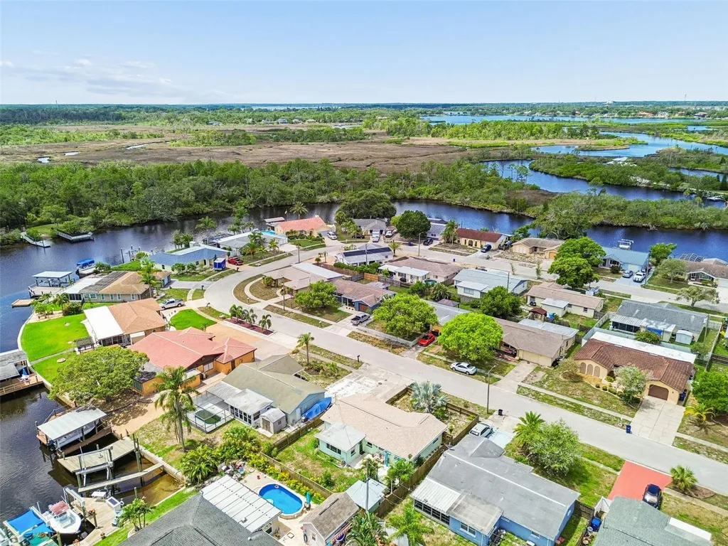 1056 Tamarac Drive Holiday FL 34690