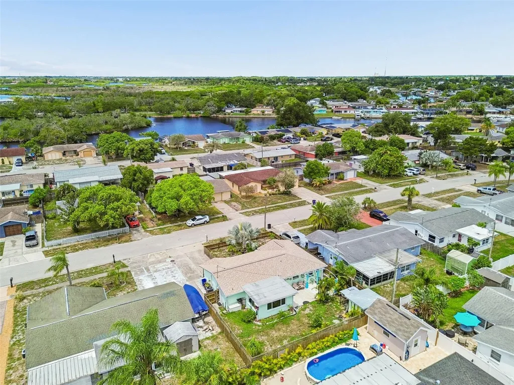 1056 Tamarac Drive Holiday FL 34690