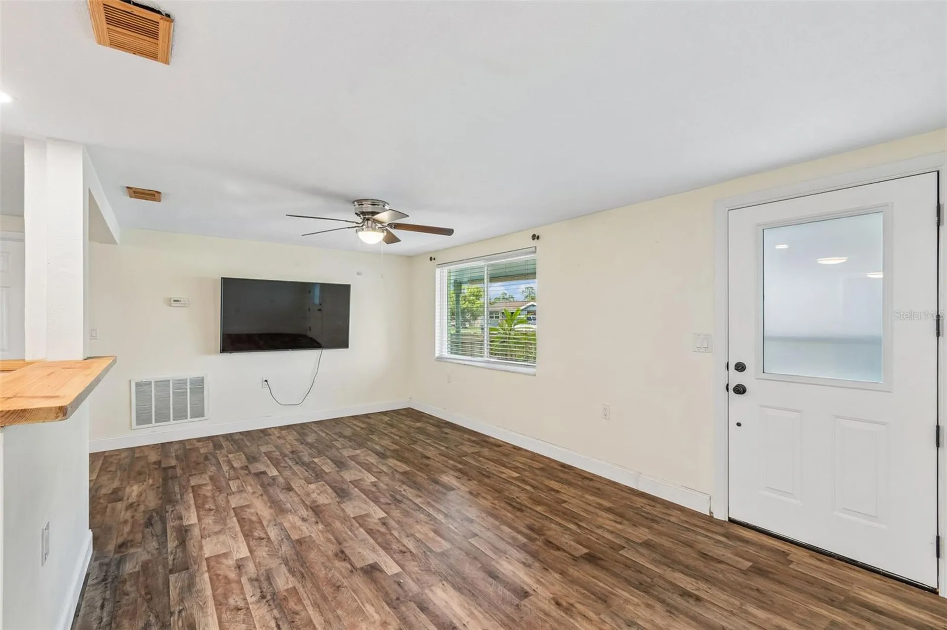 1056 Tamarac Drive Holiday FL 34690