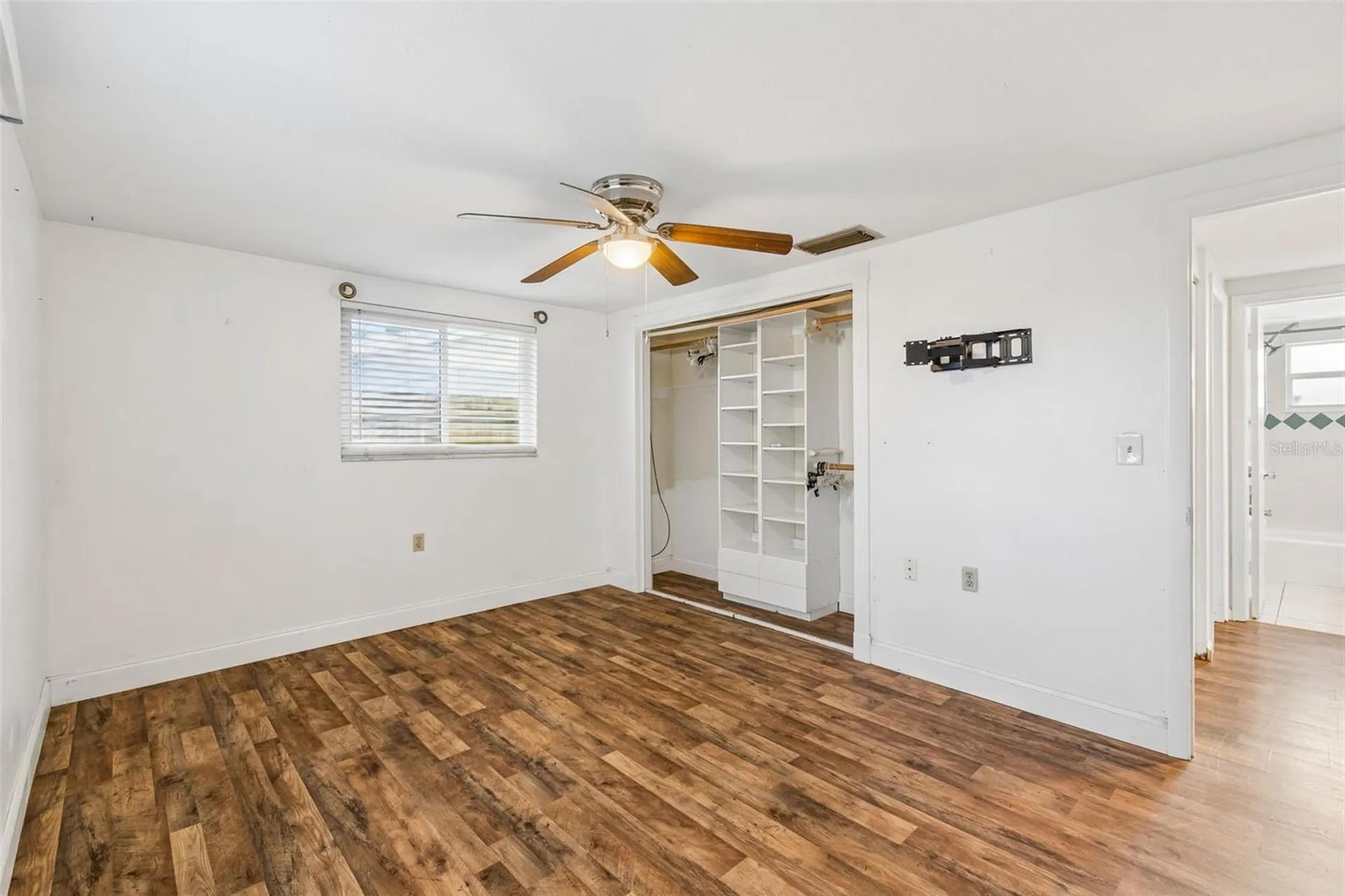1056 Tamarac Drive Holiday FL 34690