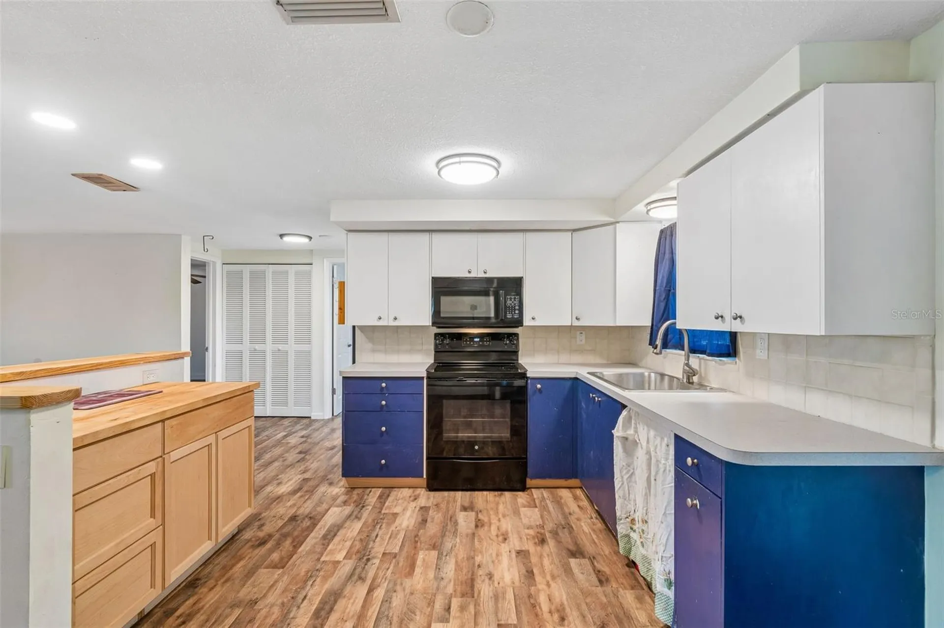 1056 Tamarac Drive Holiday FL 34690