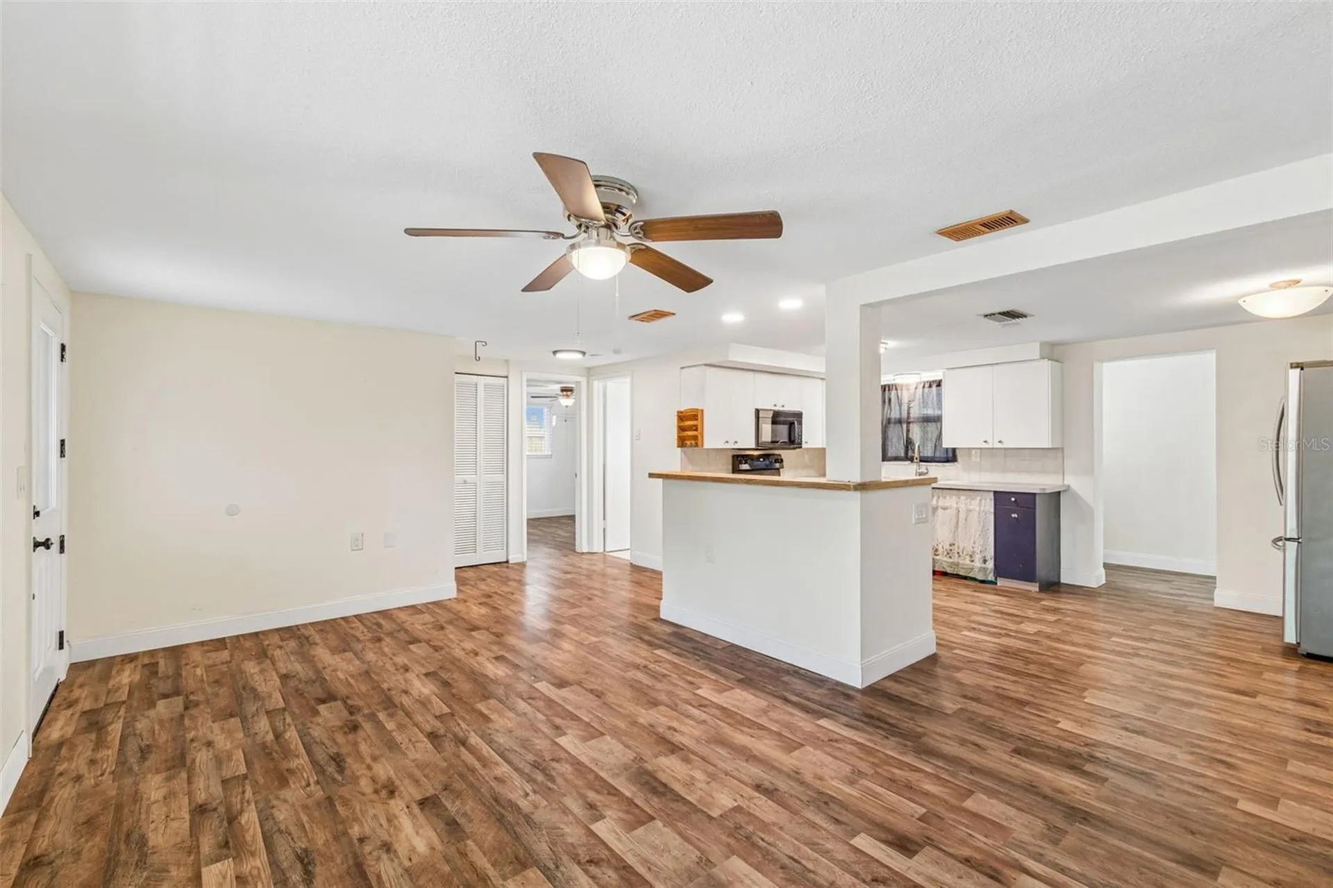 1056 Tamarac Drive Holiday FL 34690