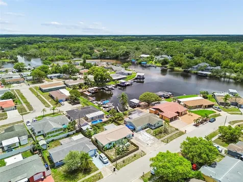 1056 Tamarac Drive Holiday FL 34690