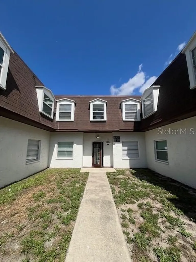 9004 Tudor Drive Tampa FL 33615