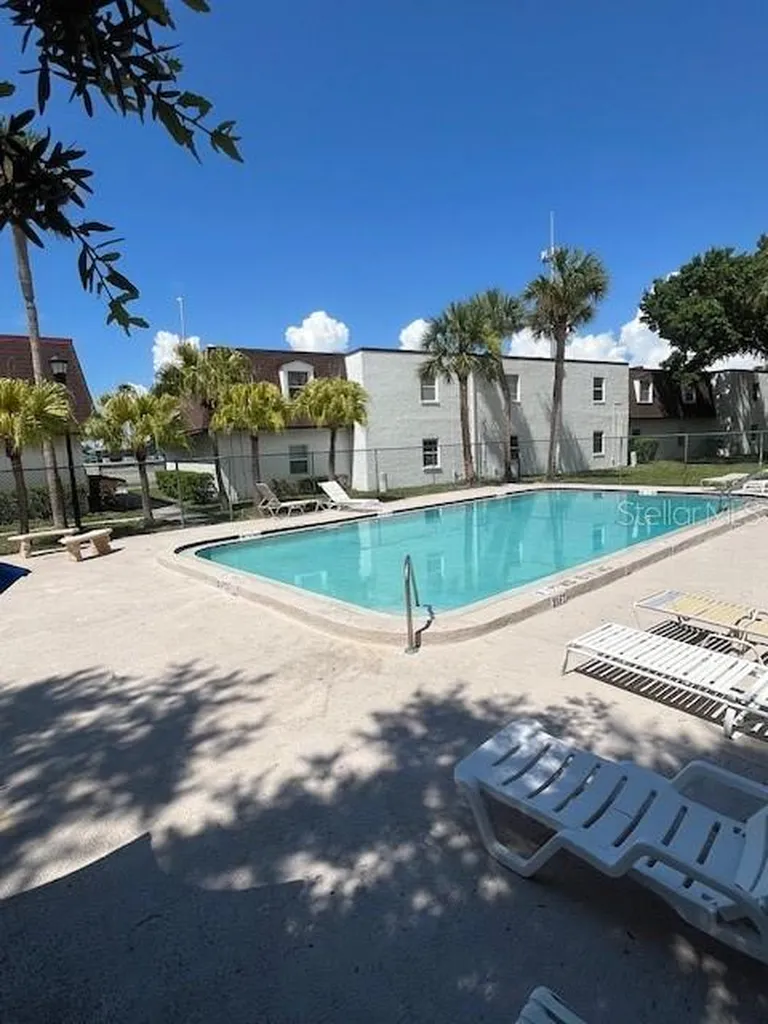 9004 Tudor Drive Tampa FL 33615