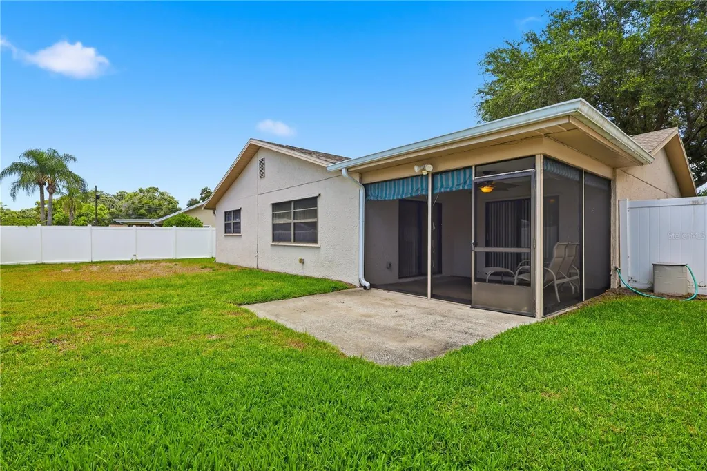12156 Meadowbrook Lane Largo FL 33774