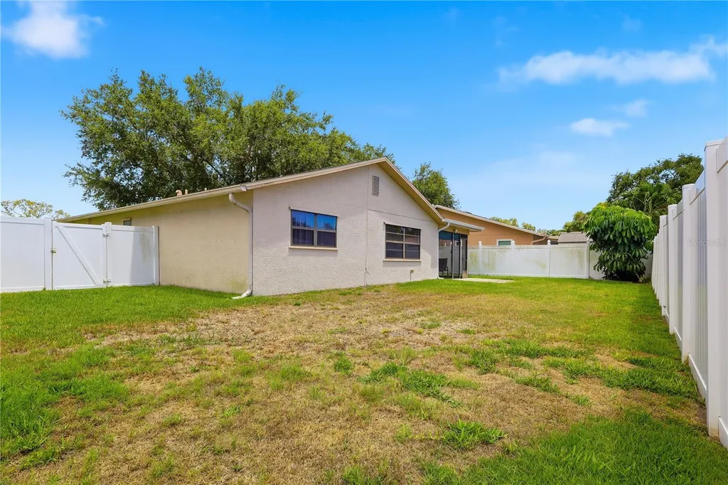 12156 Meadowbrook Lane Largo FL 33774