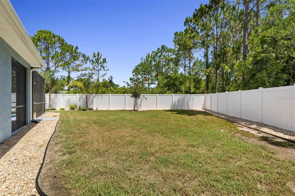 3 Leeds Place Palm Coast FL 32137