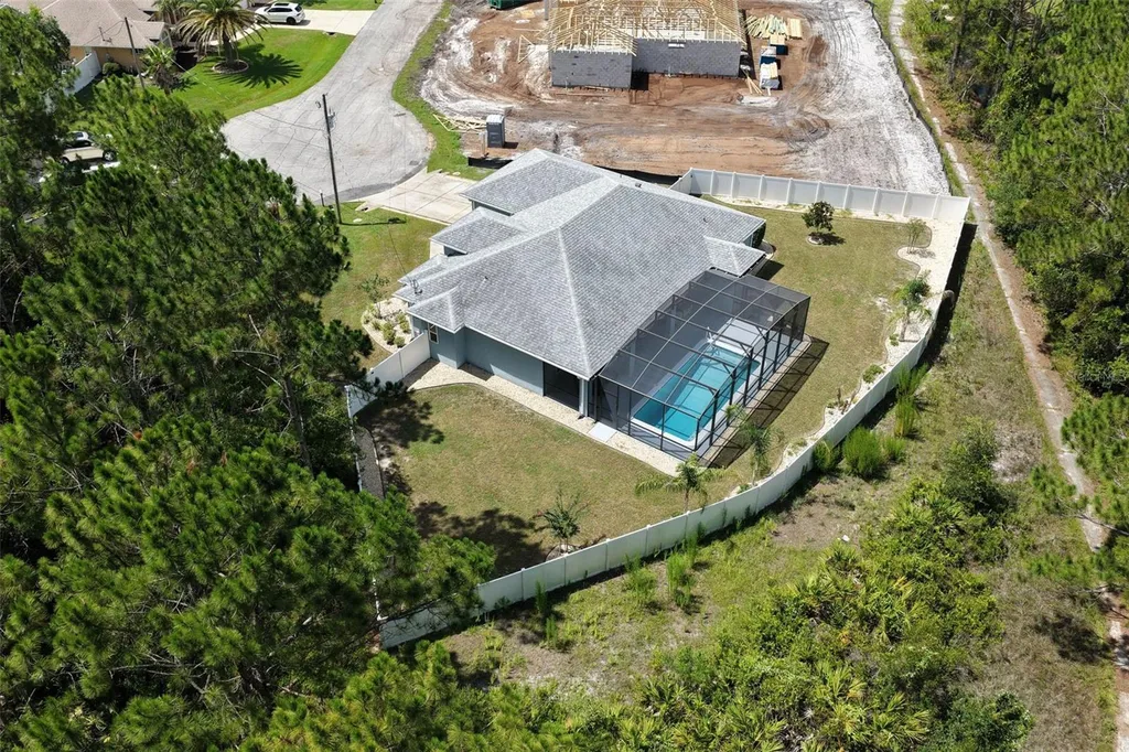 3 Leeds Place Palm Coast FL 32137