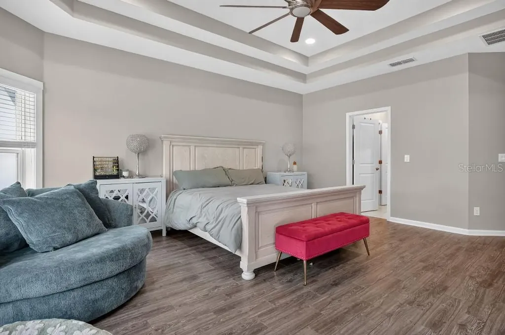 161 S Coopers Hawk Way Palm Coast FL 32164
