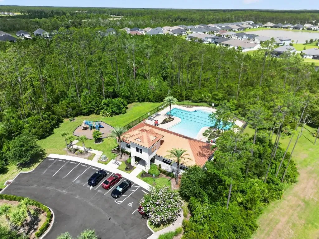 161 S Coopers Hawk Way Palm Coast FL 32164