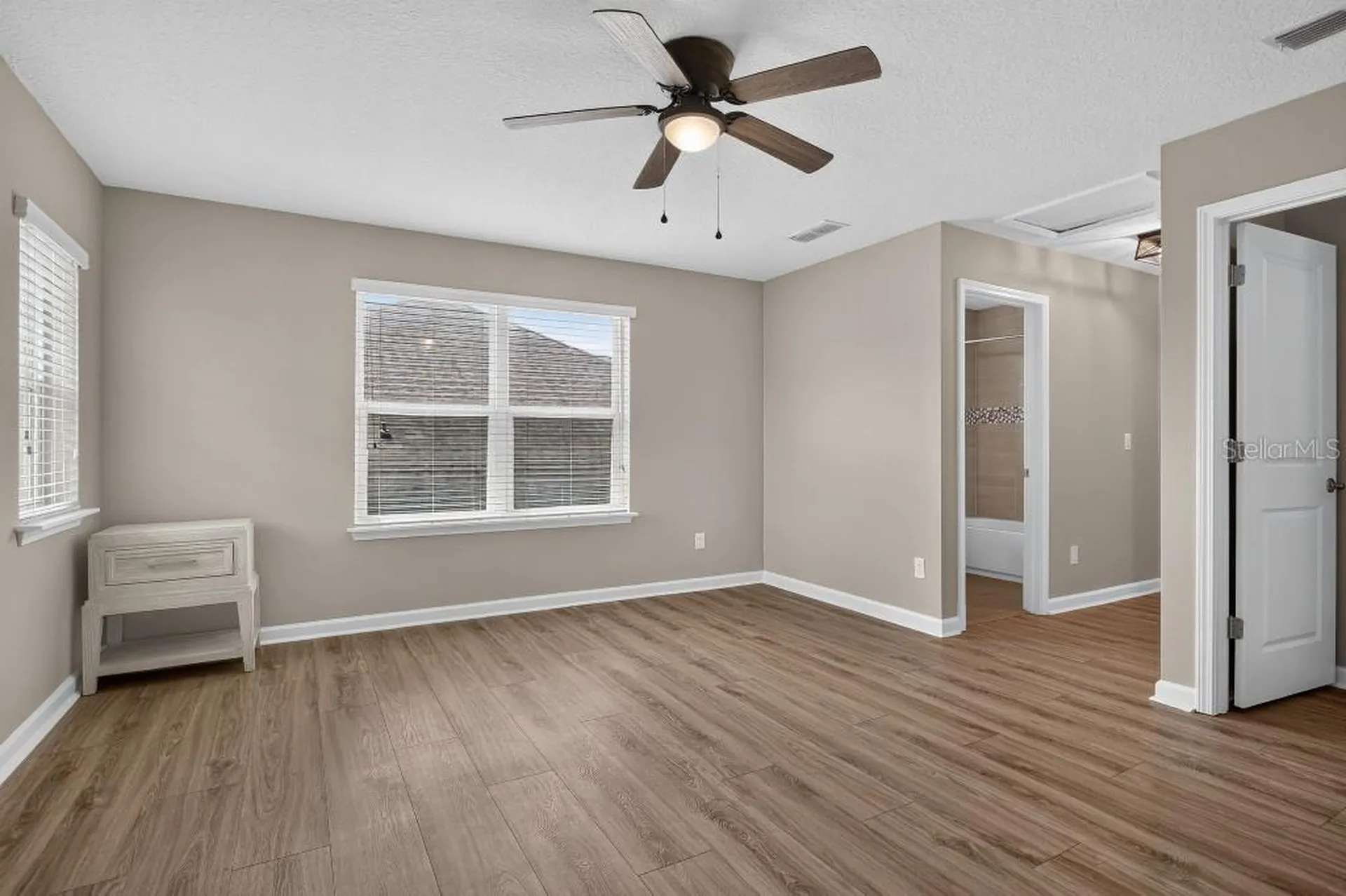 161 S Coopers Hawk Way Palm Coast FL 32164
