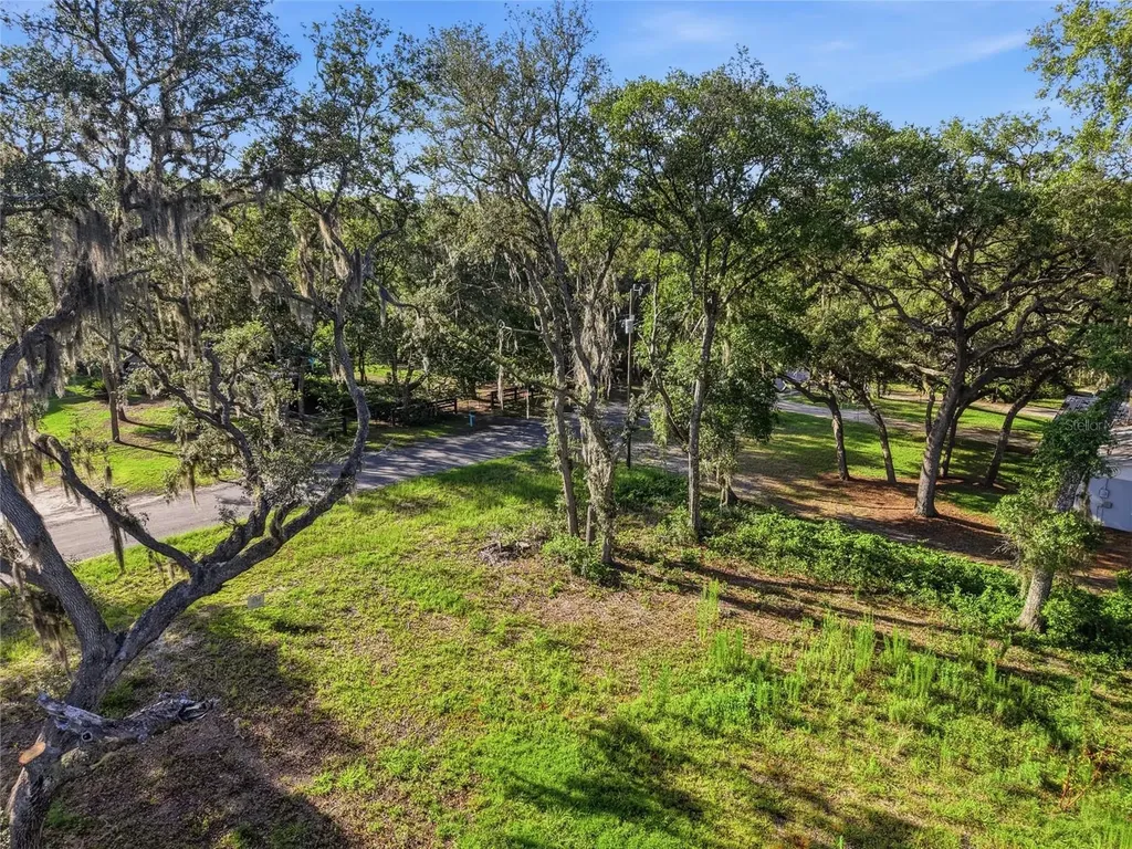00 SE 2nd Avenue Melrose FL 32666