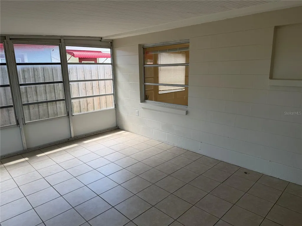 4606 Eastwood Lane Holiday FL 34690