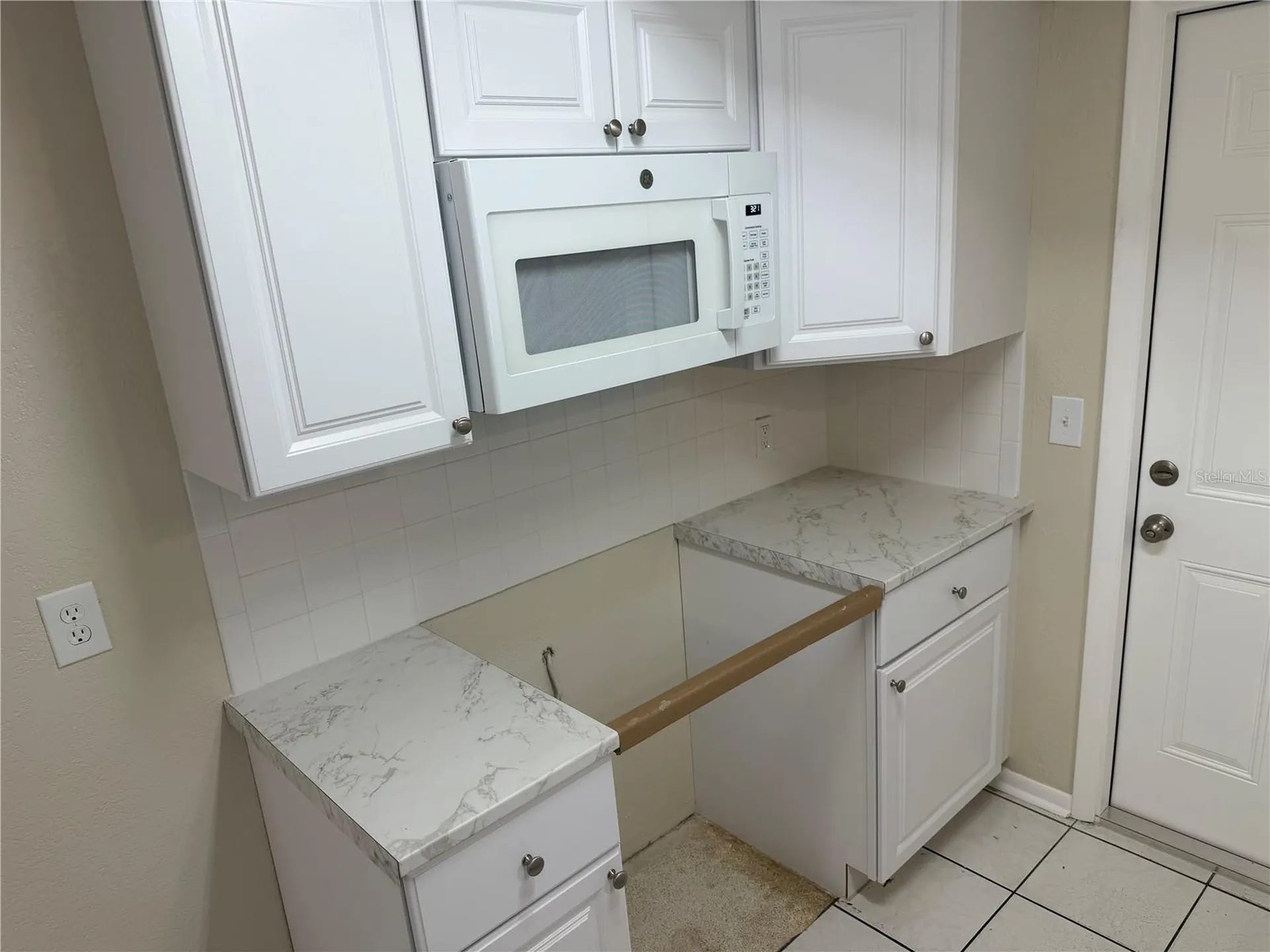 4606 Eastwood Lane Holiday FL 34690