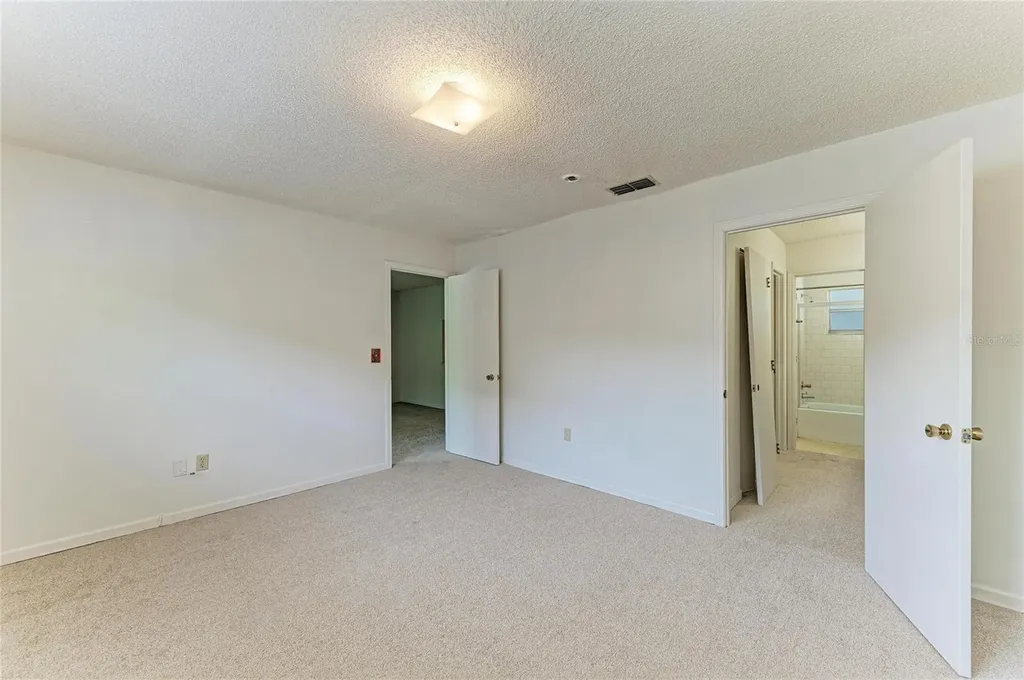 5503 Fountain Lake Circle Bradenton FL 34207