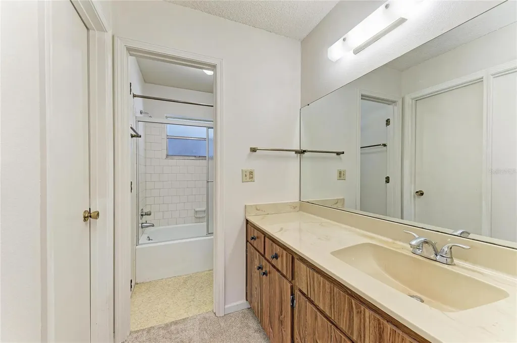 5503 Fountain Lake Circle Bradenton FL 34207