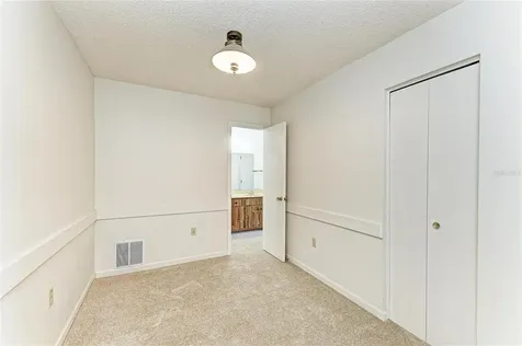5503 Fountain Lake Circle Bradenton FL 34207