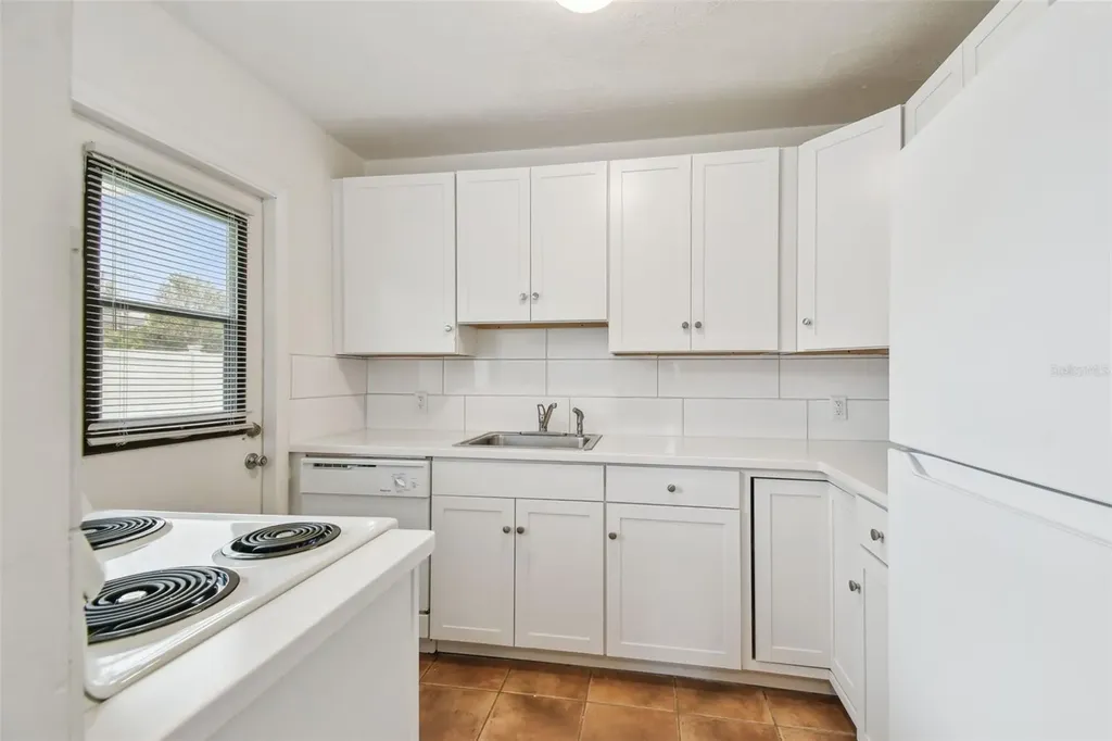 3808 S Grady Avenue Tampa FL 33611