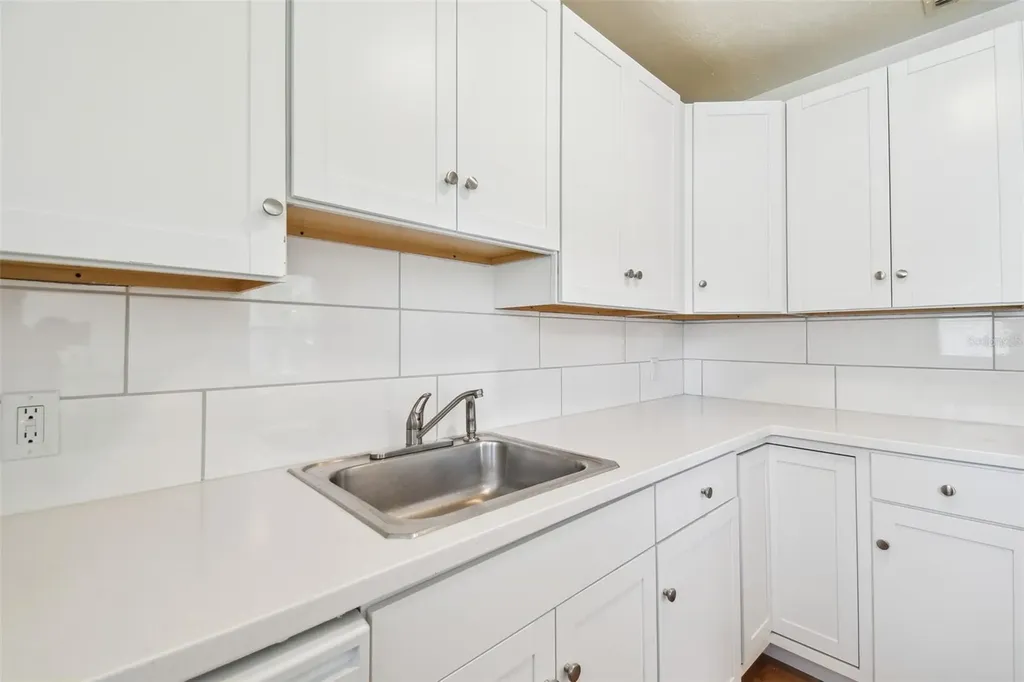 3808 S Grady Avenue Tampa FL 33611